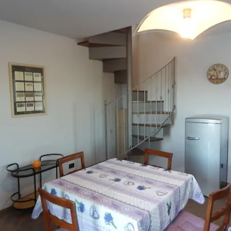 阿尔瓦特罗斯度假屋 度假居 *