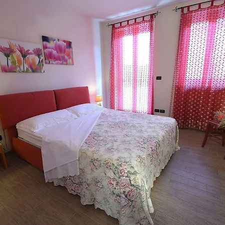 阿尔瓦特罗斯度假屋 度假居 卡斯提里奥内法列多